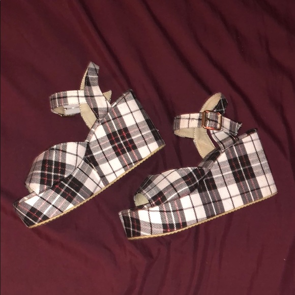 Dolls Kill Shoes - Black & White Plaid Platform Wedges
